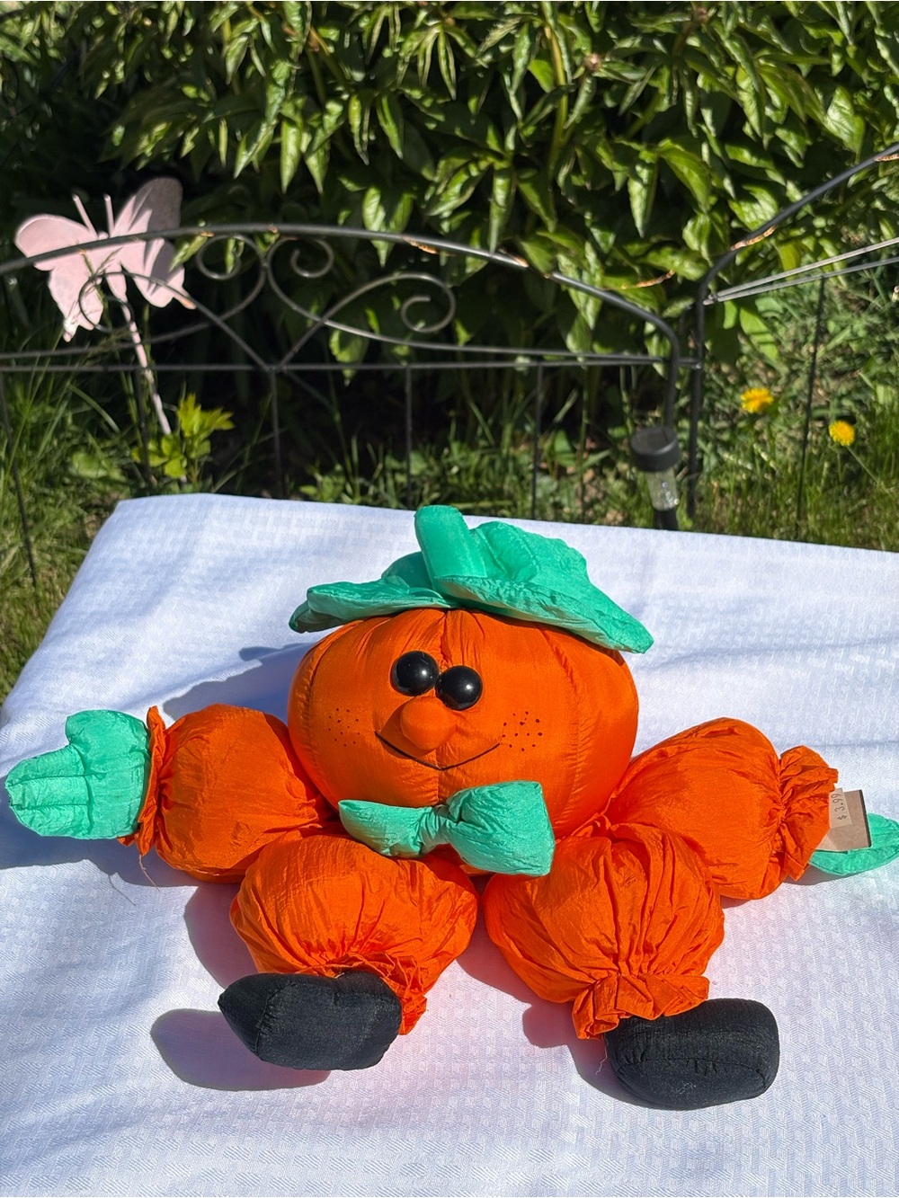 Festive Orange Pumpkin Plush 1994 Parachute V Material